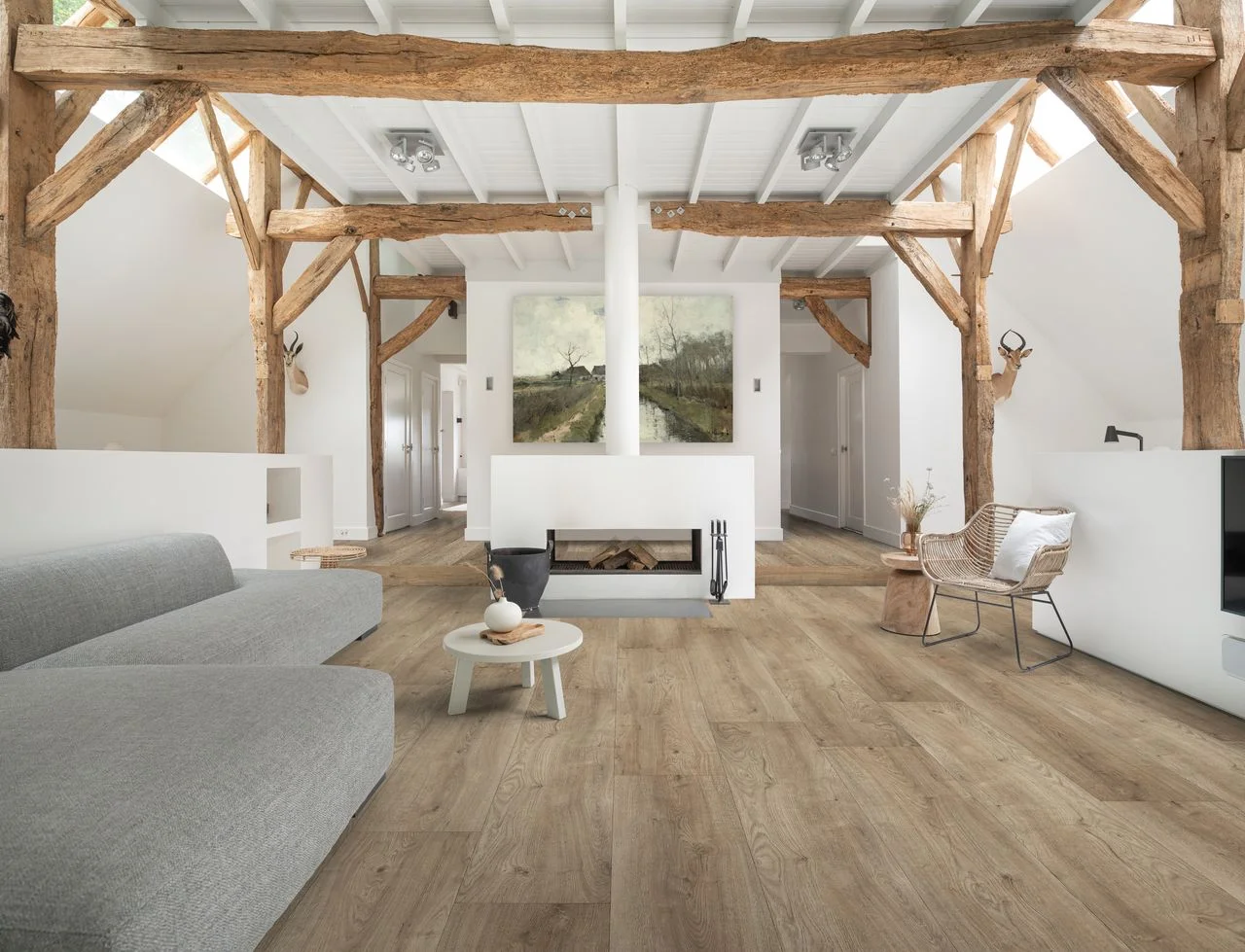 Vinilinės plokštės šildomoms grindims – ar tai geras sprendimas?